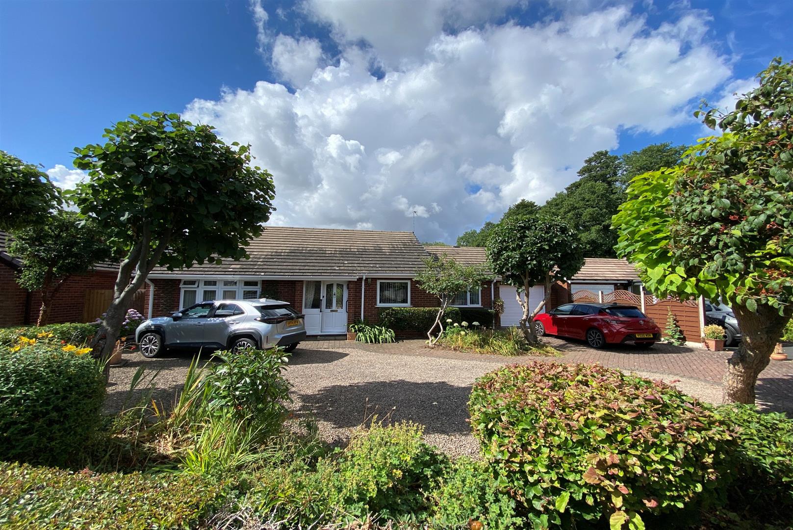 3 bed property in Mallard Avenue, Kidderminster